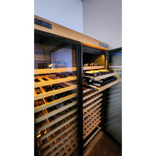 Cava CW 300 para 356 botellas abierta