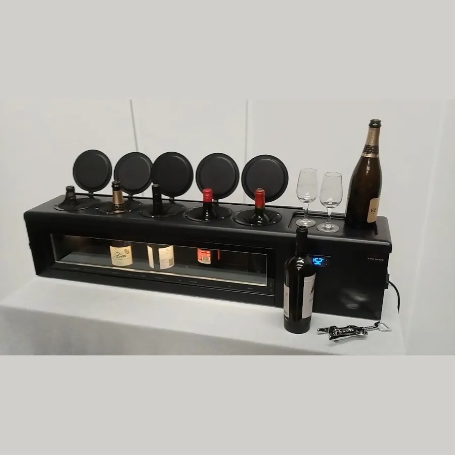 Wineworld cava de vinos por copas 1 Vista del Wineworld cava de vinos para servicio por copas